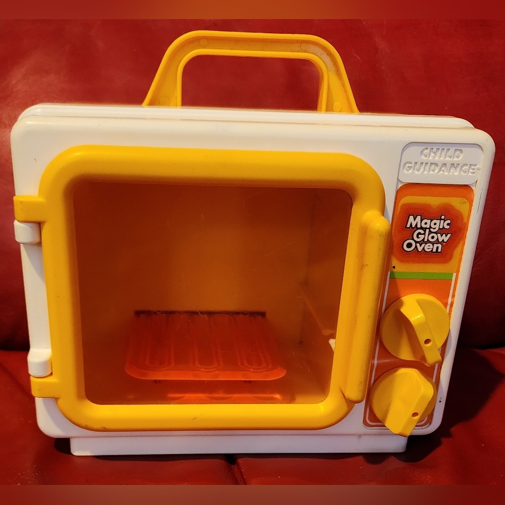 VINTAGE 1982 MAGIC GLOW OVEN CHILD GUIDANCE USA BENIFITS CHARITY